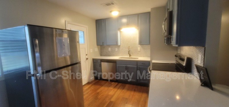 Very Nice 3 Bed 1 Bath Home with Yard property image