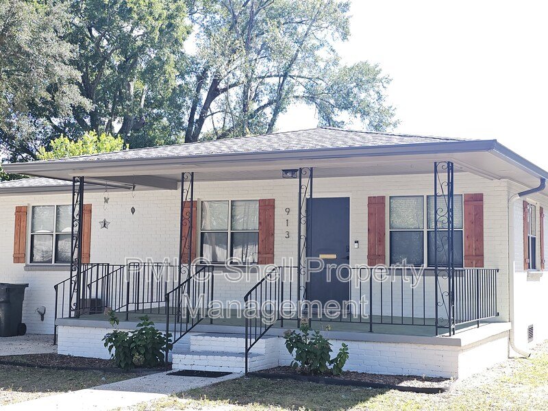 4 Bedroom 2 Bath Updated, Pensacola, NAS Pensacola, Fenced Yard, Pets property image