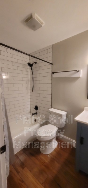 Very Nice 3 Bed 1 Bath Home with Yard property image