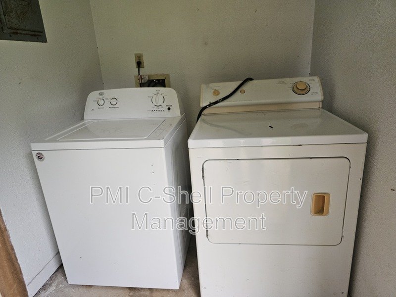 1 Bed 1 Bath Pet Friendly Pensacola Near Beaches property image